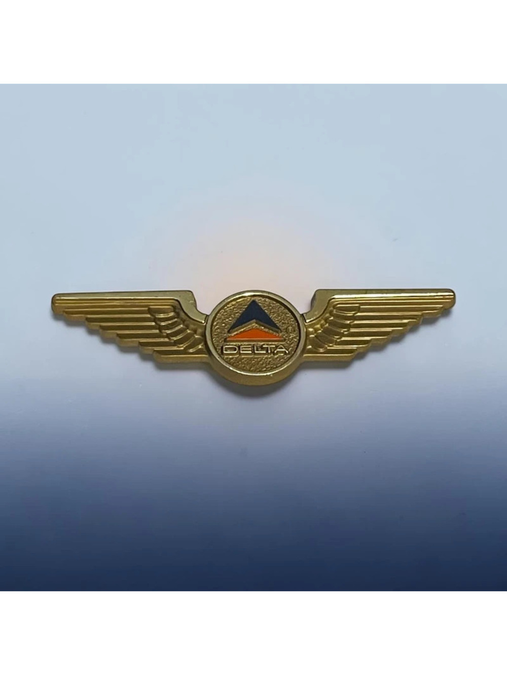 Delta Airlines (Junior Pilot Wings)